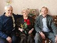 В Кемерово поздравили с 90-летним юбилеем ветерана УИС Кузбасса Валентину Петровну Артеменко