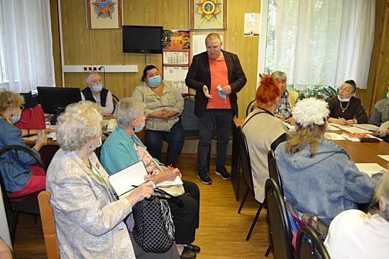 Пожилым гражданам рассказали как защититься от мошенников