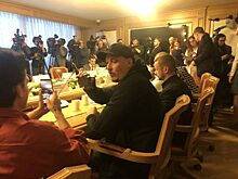 Депутаты Госдумы встретились с рэперами