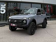 Lada Niva Sport в новом цвете впервые показалась на фото