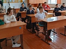 С крупскими школьниками провели антинаркотическую беседу