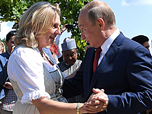 В Кремле рассказали о свадебном подарке Путина