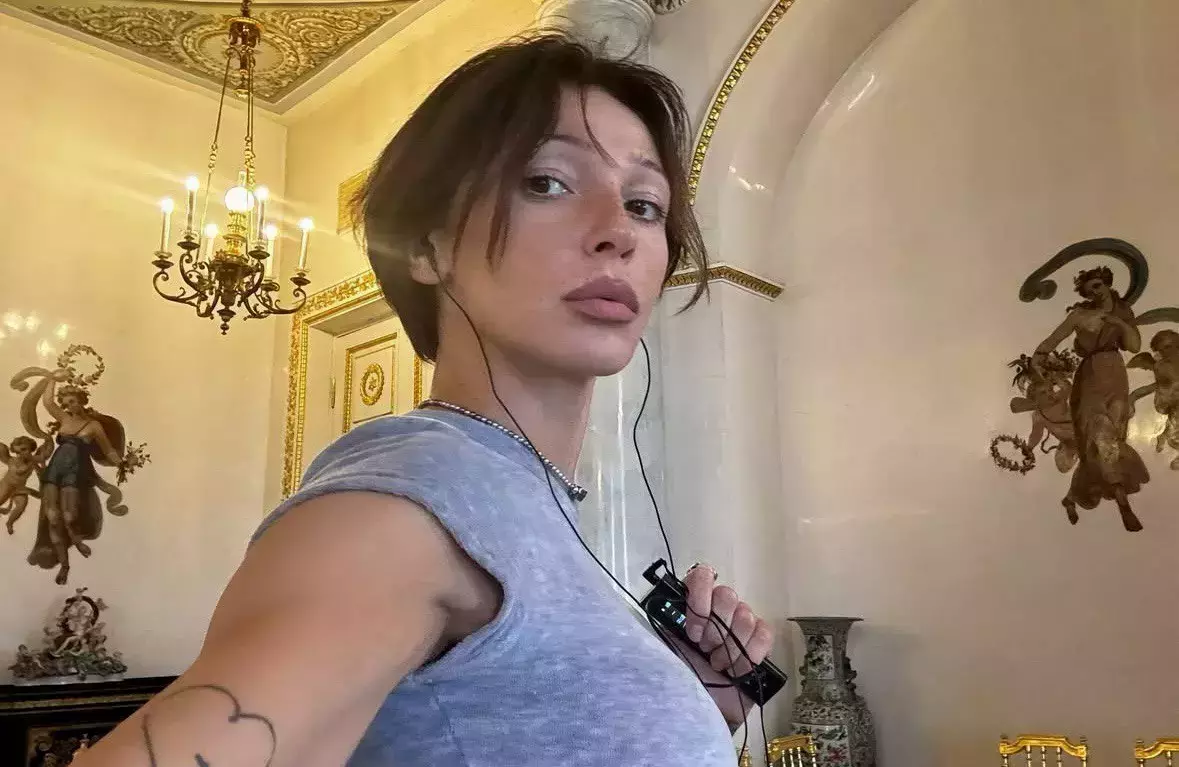 «Настоящая пасхальная сказка»: Настя Ивлеева подшутила над собой