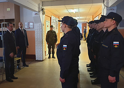 Делегация Совета шефов воинских частей посетила Чебаркульский и Увельский гарнизоны