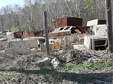 В Екатеринбурге неизвестные незаконно складируют строительный мусор