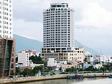 В Нячанге крупный отель работает в нарушение закона и распоряжений властей города