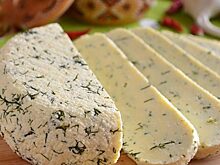 Умопомрачительно вкусный домашний сыр из молока и сметаны. Съедается также быстро, как и готовится