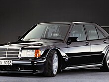 На продажу выставили легендарный Mercedes-Benz 190E 2.5–16 Evolution II 1990 года