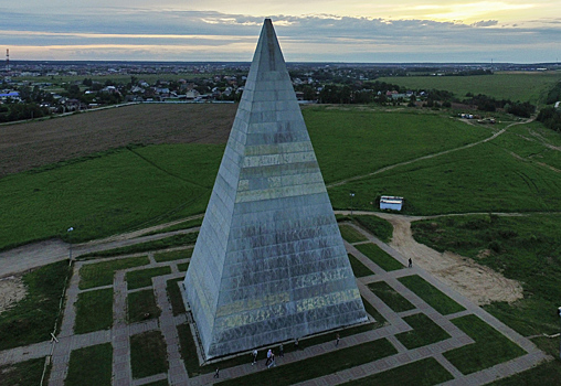 Восстановлена легендарная пирамида Голода