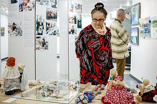 В галерее «Выхино» на юго-востоке Москвы открылась выставка «Предметно-Наивное»