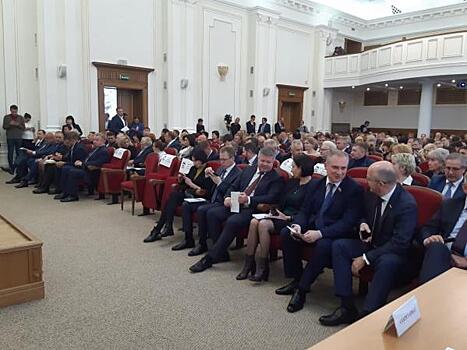Наталье Котовой устроили расспрос на конференции «Единой России»