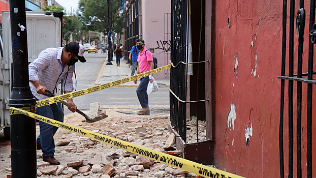 Число жертв землетрясения в Мексике увеличилось