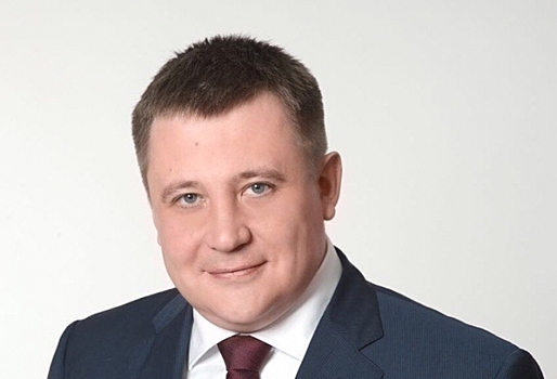 Главе «Омскэлектро» Жуковского придется сдать мандат депутата свердловского заксобрания — СМИ