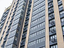 Жильцы начали заселяться в новостройку на 1-й улице Машиностроения по программе реновации