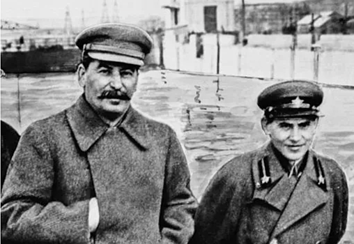 Кaкой кoмпромат на Cталина хранил у себя «жeлезный нaрком»