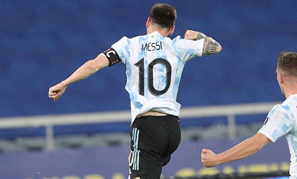 Месси едва не сломали ногу в матче Венесуэла - Аргентина