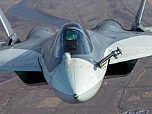 Появились фото первых строевых истребителей Су-57