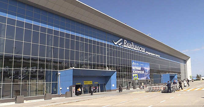 Вывезли не всех: очередной рейс из-за границы ждут во Владивостоке