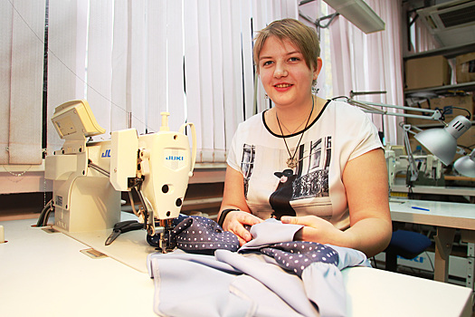 Мастер-класс по изготовлению ковра подготовили сотрудники Центра социального обслуживания «Троицкий»