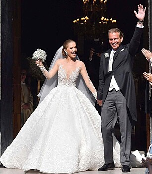 Бедная невеста: 46-килограммовое свадебное платье стоимостью $900 тысяч