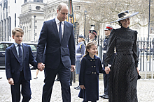 В наряде Кейт Миддлтон на панихиде по принцу Филиппу увидели подражание свекрови