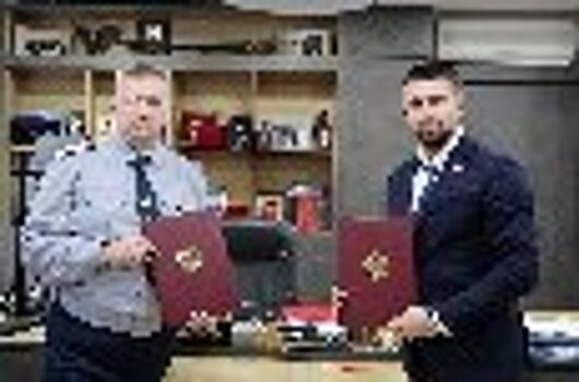 Начальник УФСИН России по Республике Хакасия Андрей Мисюра и председатель регионального отделения Движения Первых Эдуард Федосов заключили соглашение о сотрудничестве