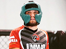 В UFC официально подтвердили перенос боя У. Нурмагомедова