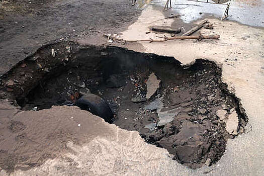 В Омске после падения пенсионера в кипяток возбудили уголовное дело