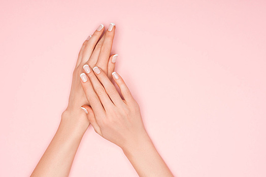 Ученые полностью опровергли миф о том, что грызть ногти вредно
