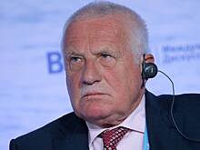 Бывший президент Чехии отказался возвращать России награду