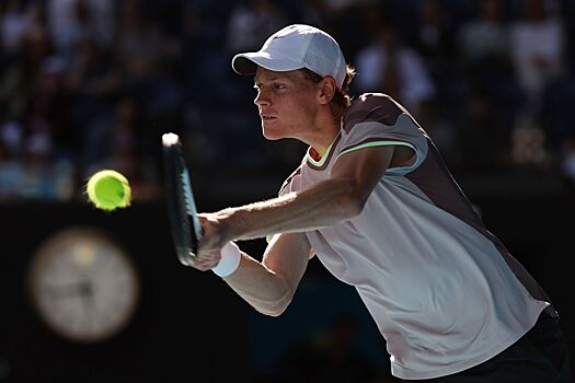 Янник Синнер сравнялся с Димитровым и Раоничем по числу полуфиналов на «Мастерсах»