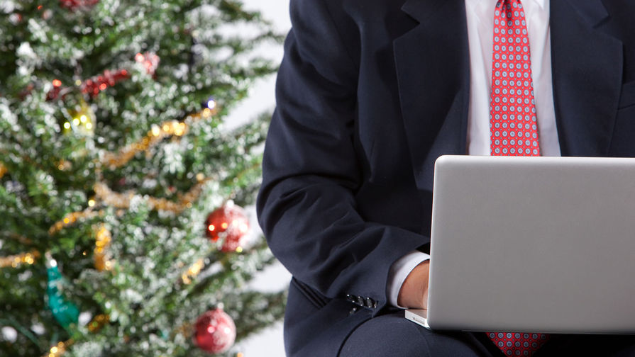 Опрос: более 60% москвичей возвращались к работе в новогодние праздники