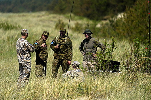 Саммит НАТО заявил о необходимости решить конфликт на Украине военным путем