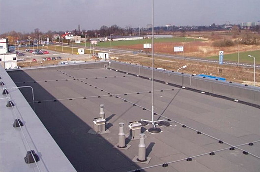 Благодаря решению Сергея Ситникова костромичи смогут обезопасить жилье и имущество от молний