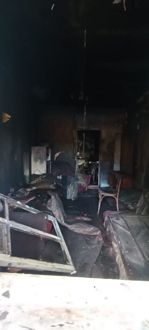 Обгоревший мужчина прыгнул из окна: подробности смертельного пожара в Костроме