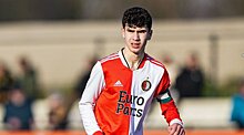 Ван Перси выпустил 17-летнего сына Шакила в матче Юношеской лиги УЕФА против «Атлетико» U19