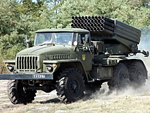 Опубликованы кадры ракетного удара ВСУ по автомобилю скорой помощи в Донецке