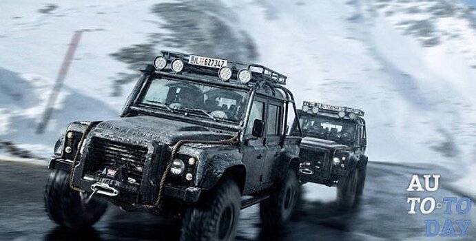 Внедорожник Джеймса Бонда Land Rover Defender SVX продадут на аукционе