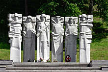Мэр Вильнюса назвал "счастливым моментом" снос памятника советским воинам