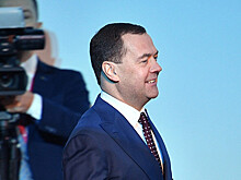 «Золотым кольцом» по премьеру