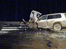 Таран внедорожника остановки в Екатеринбурге попала на видео