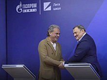 «Газпром нефть шельф» открывает школьникам из Петербурга двери в профессию