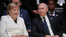 Меркель и Путин провели телефонные переговоры