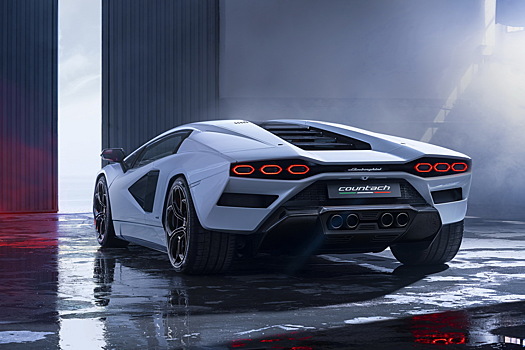Весь тираж возрожденного Lamborghini Countach раскупили за трое суток