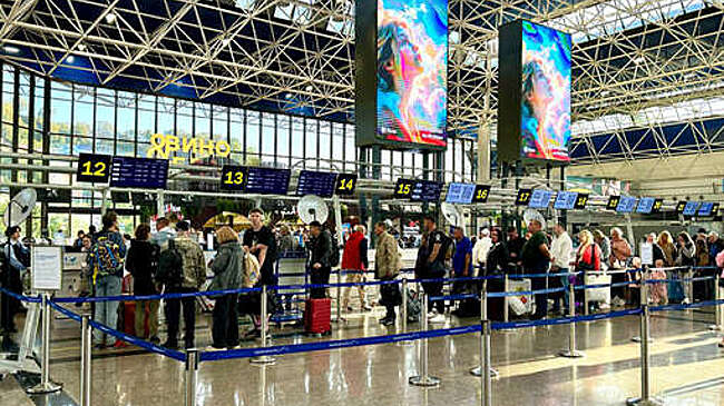 В аэропортах Краснодарского края задерживается 52 рейса
