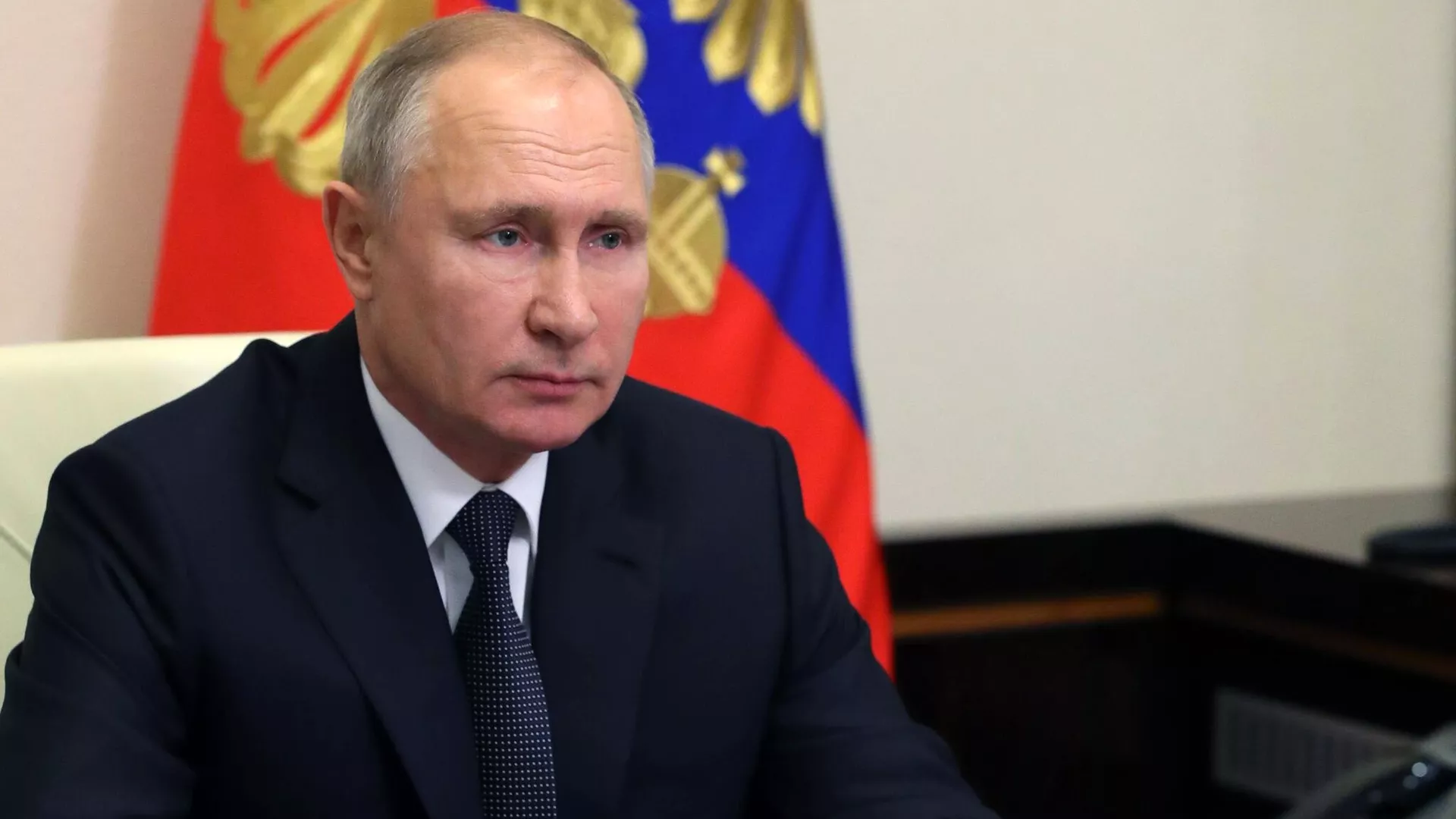 Путин провел совещание с постоянными членами Совета безопасности России