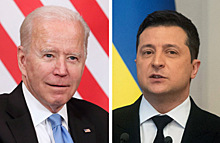 Байден заверил Зеленского в готовности США дать «решительный ответ» в случае вторжения России на Украину