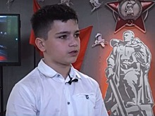 Глава Дагестана наградил подростка, который спас выпавшего с девятого этажа ребенка в Подмосковье