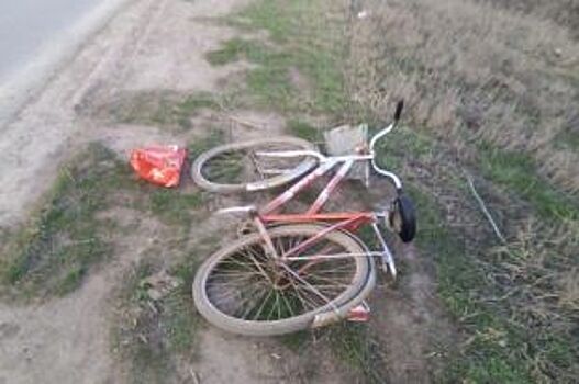 В центре Новосибирска водитель сбил ребенка на велосипеде