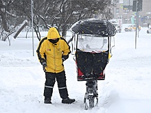 За работу в сложных условиях курьеры получают дополнительно 10-100 руб. за заказ